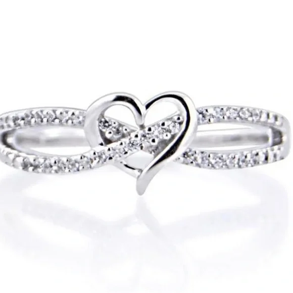Infinity Heart Cross Ring - Picture 2 of 4
